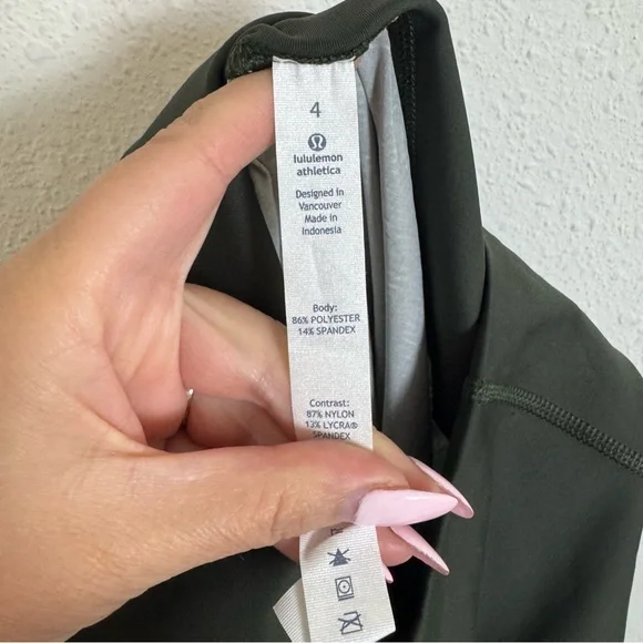 Lululemon gator green yoga om pant - Picture 7 of 7